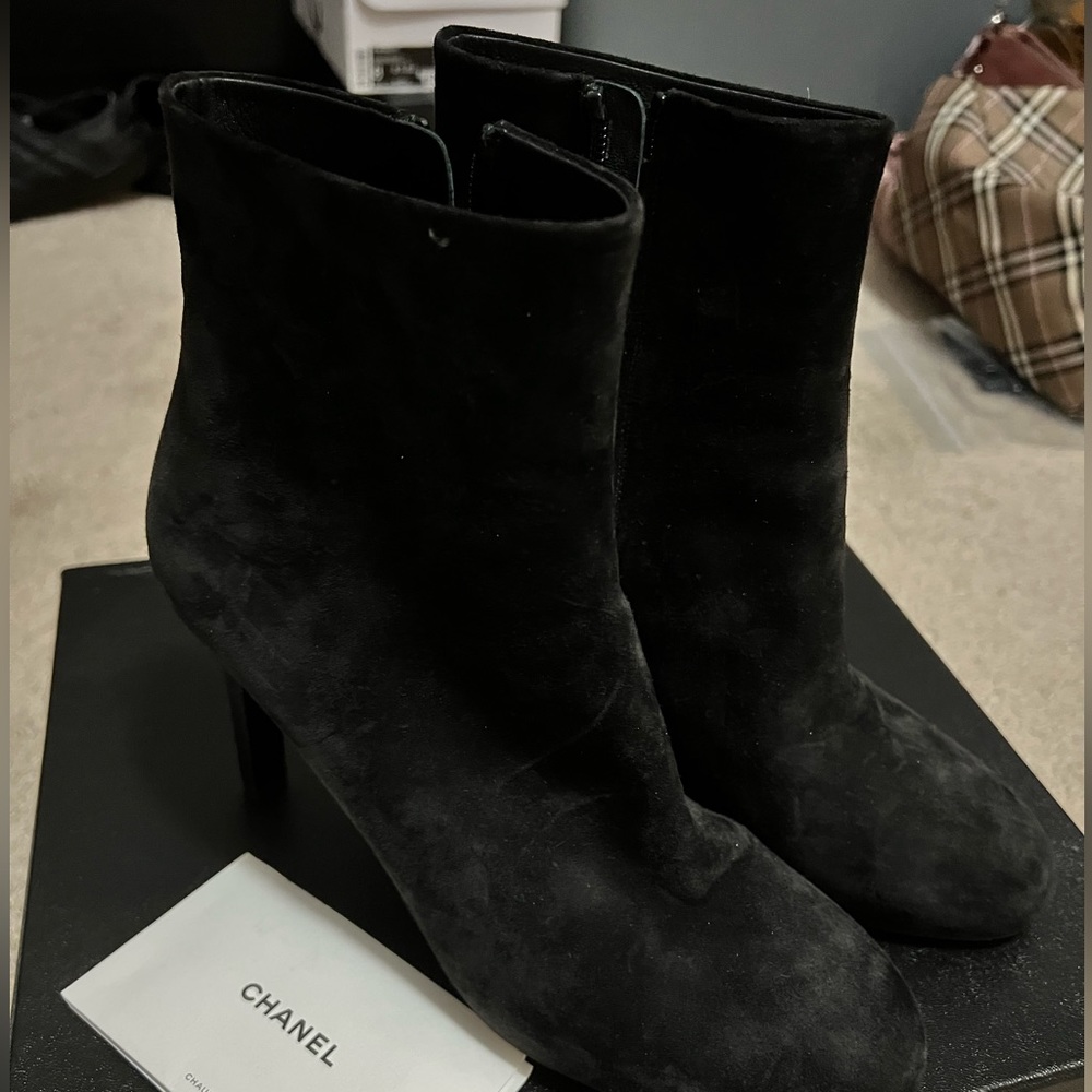 Chanel black suede boots w: box size 8.5 - Picture 3 of 12